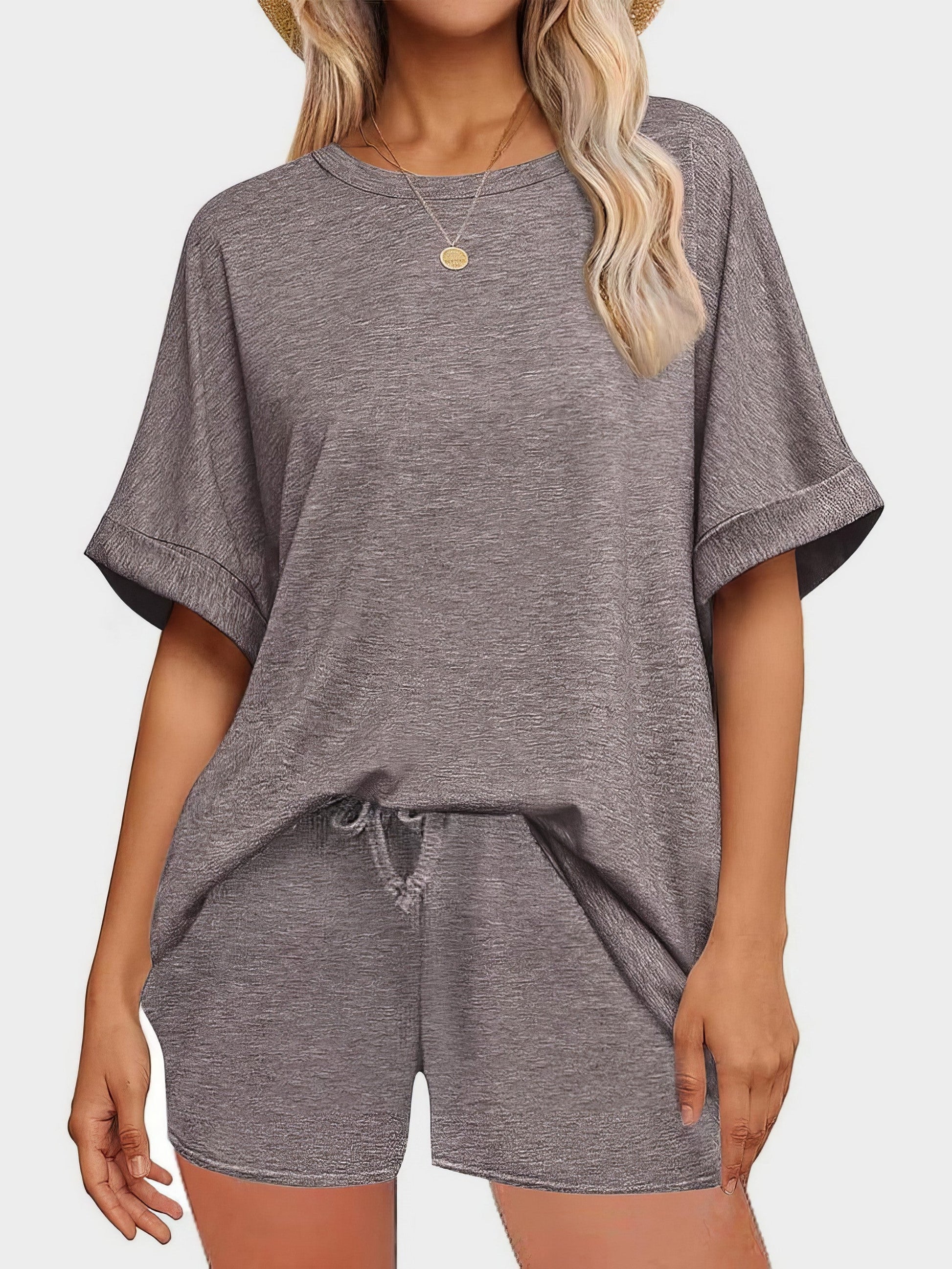 Women's round neck t-shirt and drawstring shorts two-piece set