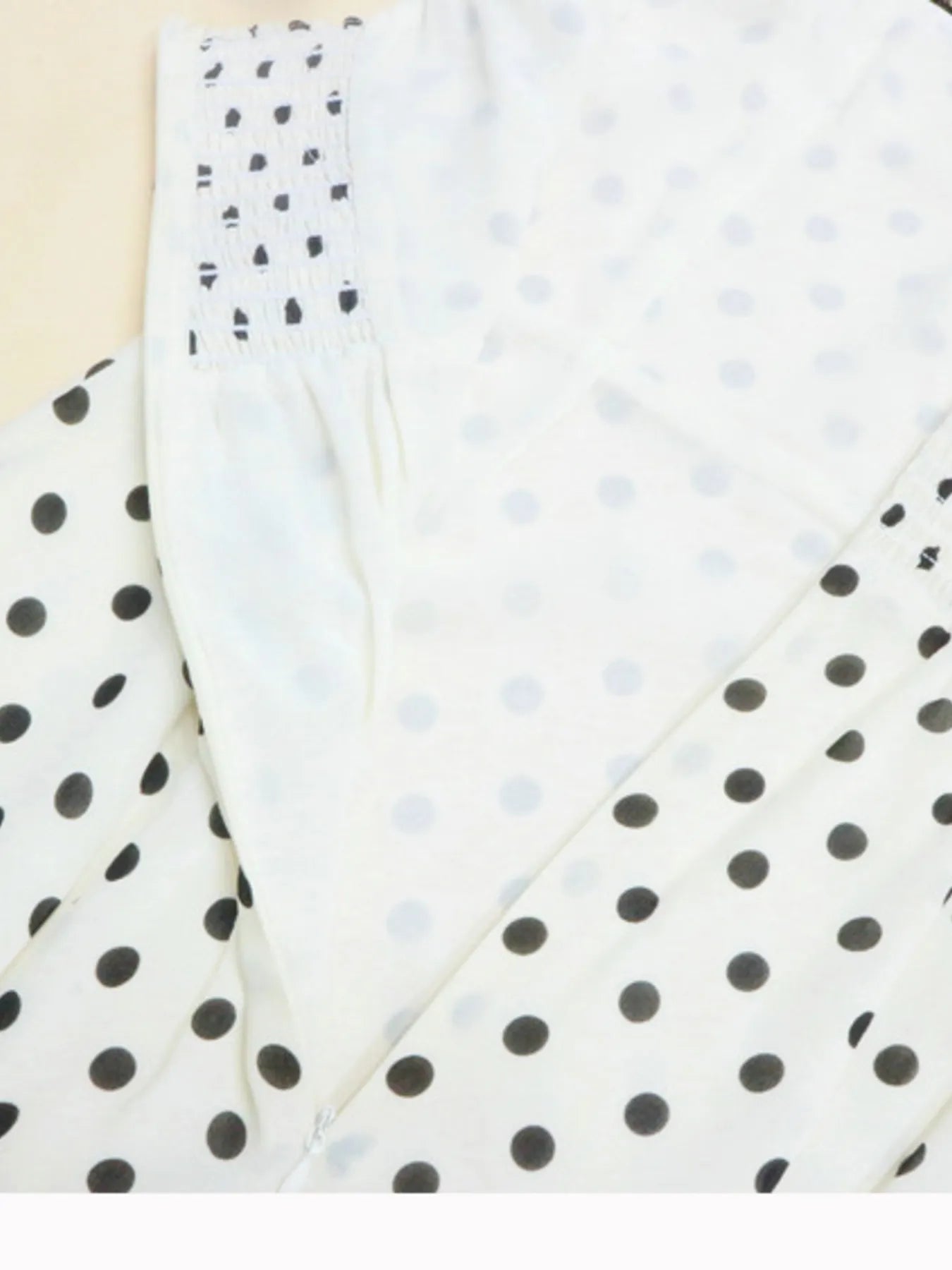 Polka Dot V-Neck Sleeveless Dress - Basic.
