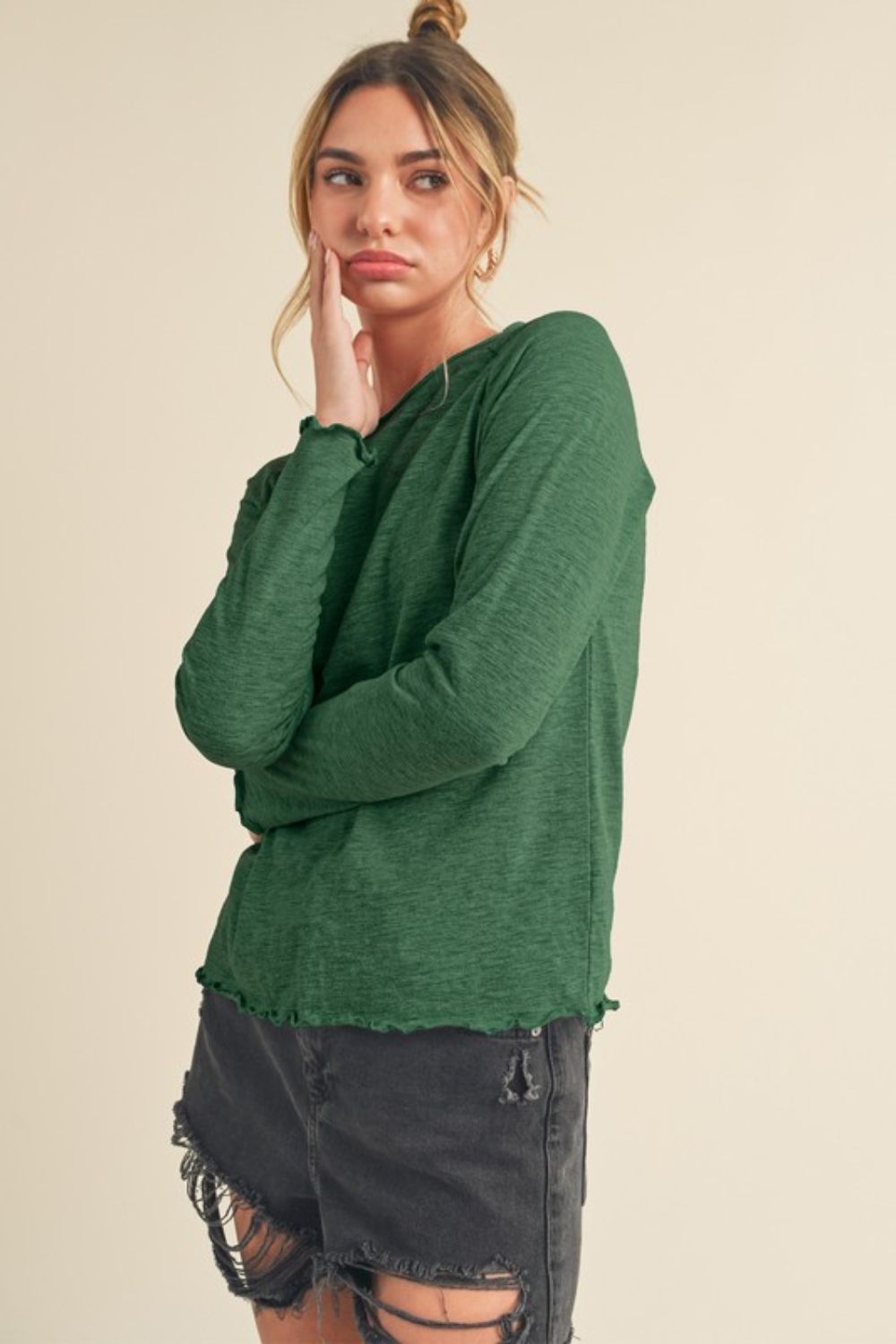 Lettuce Hemline Round Neck Raglan Sleeve T-Shirt