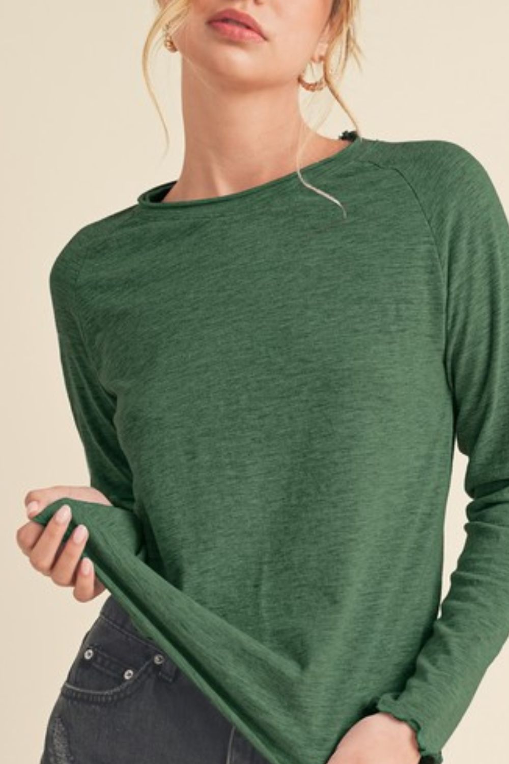 Lettuce Hemline Round Neck Raglan Sleeve T-Shirt