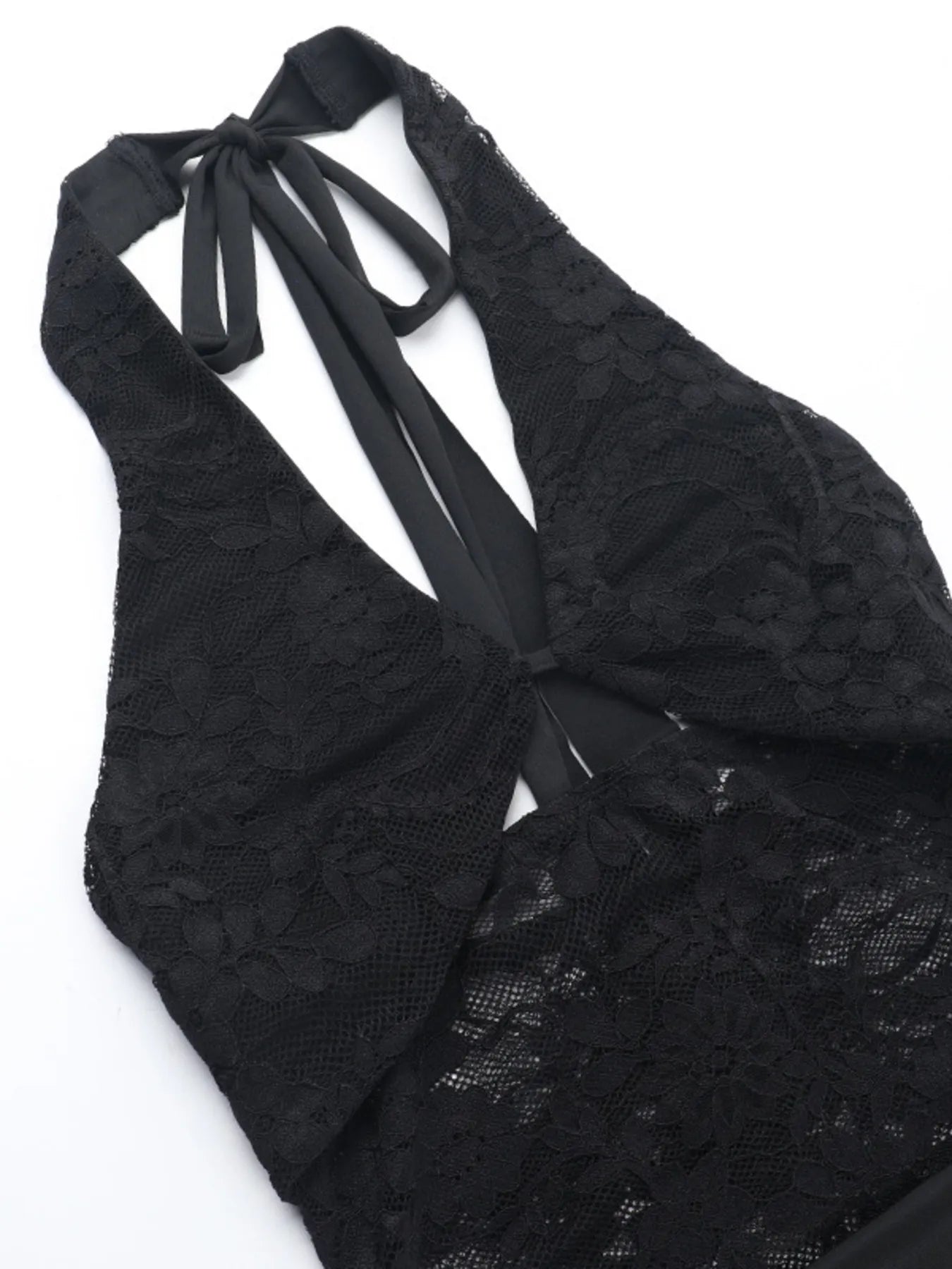 Lace Sleeveless Tiered Midi Dress with Ruched Detail.