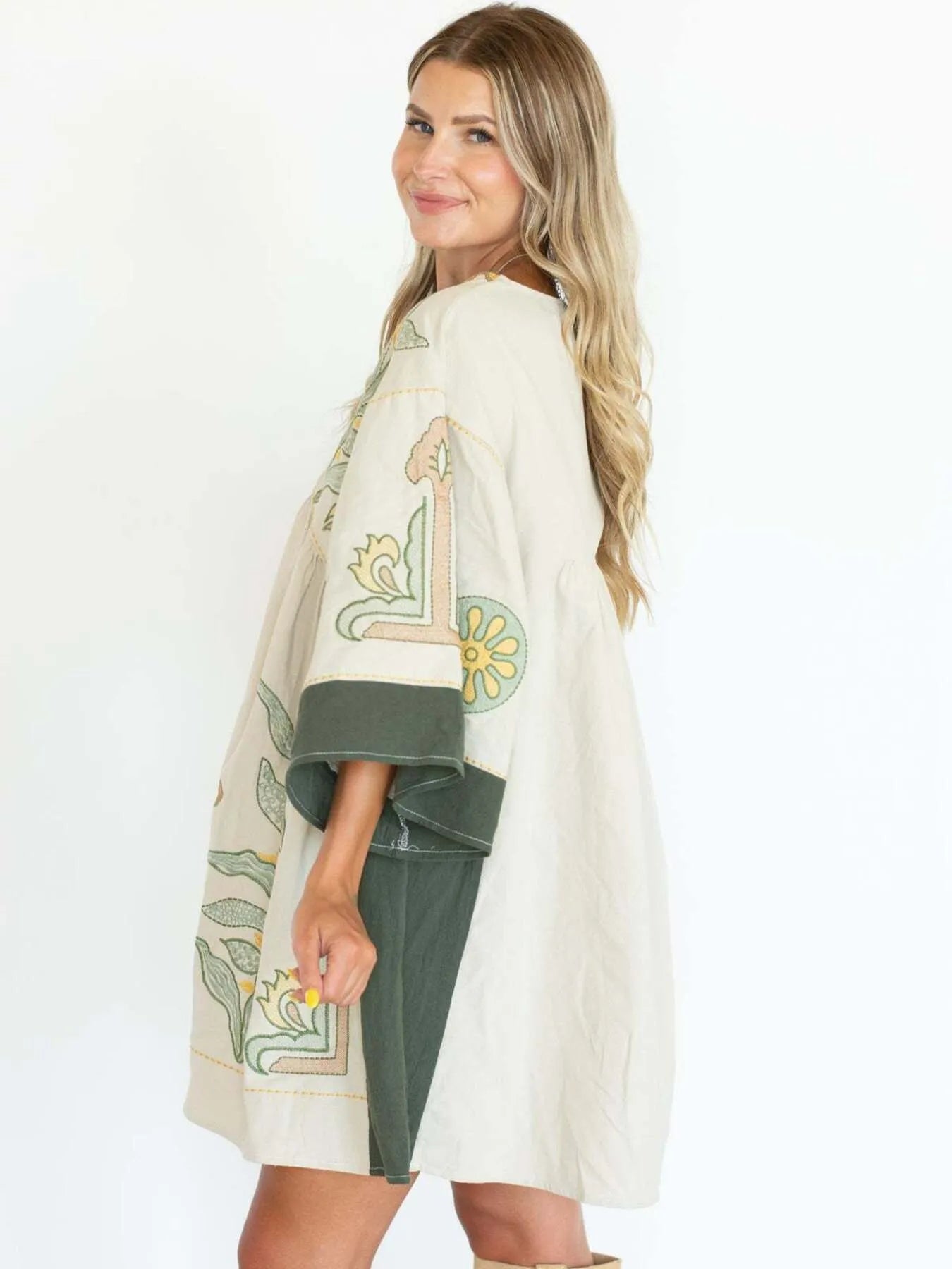 Printed V-Neck Maxi Cami Dress - Basic.