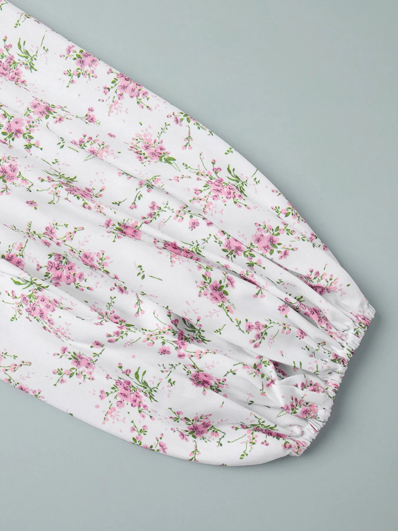 Floral Print Bodycon Cami Dress with Lace Trim.