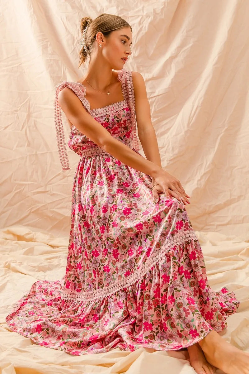 Floral Print Balloon Sleeve Dress - Buttoned.