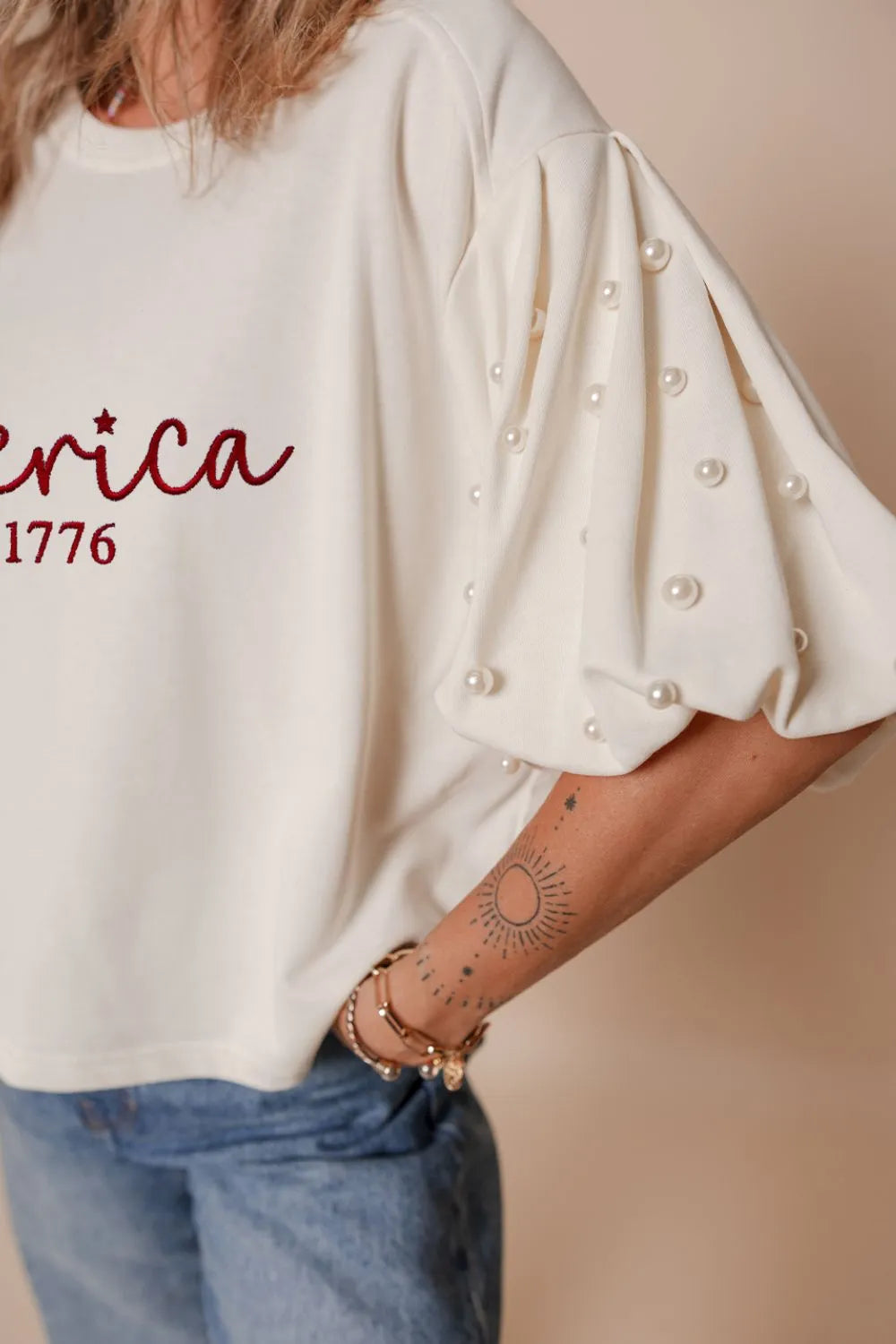 AMERICA EST 1776 Embroidered Pearl Beaded Sleeve T Shirt