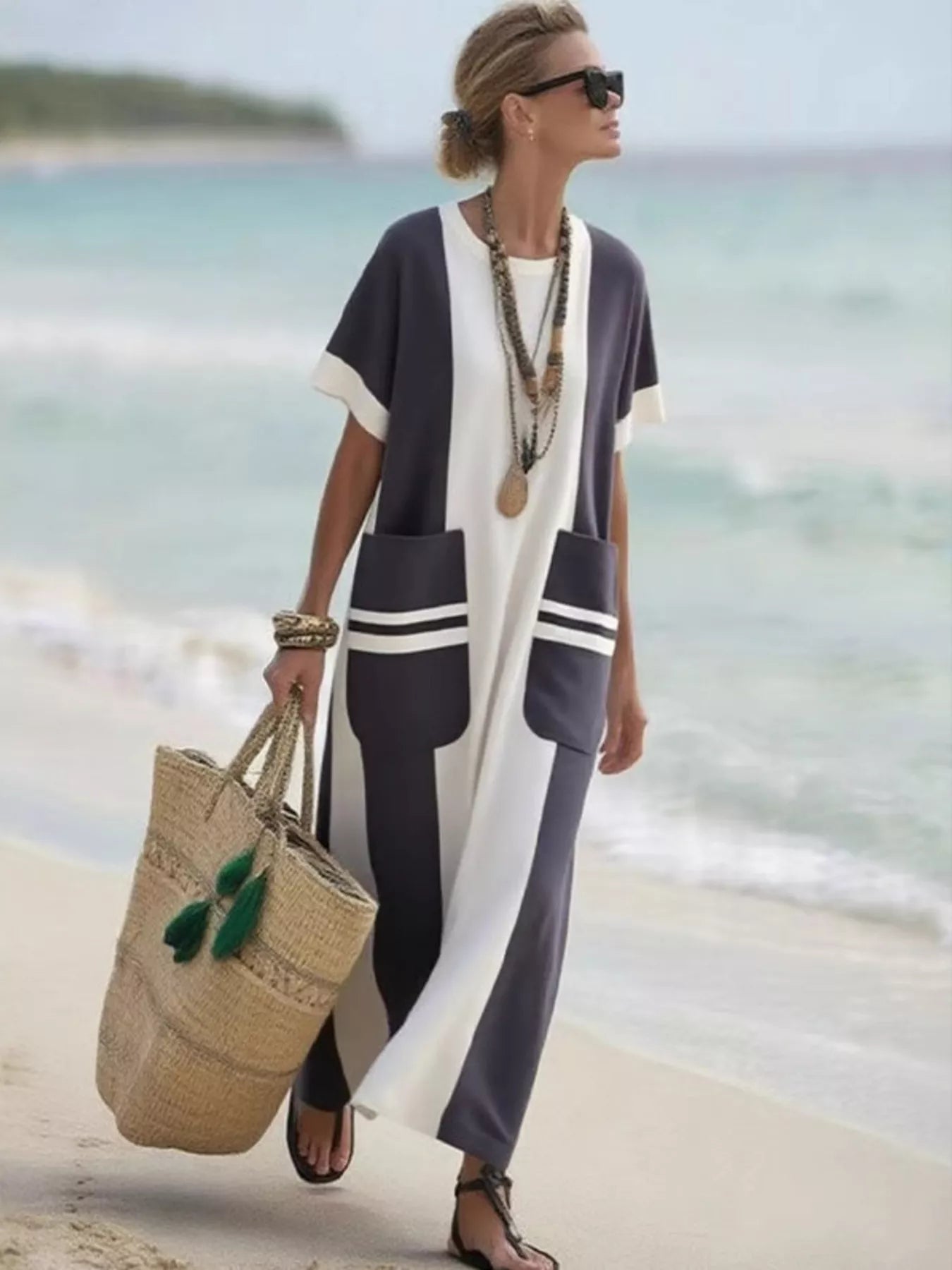 Plus Size Color Block Short Sleeve Dress with Pockets.