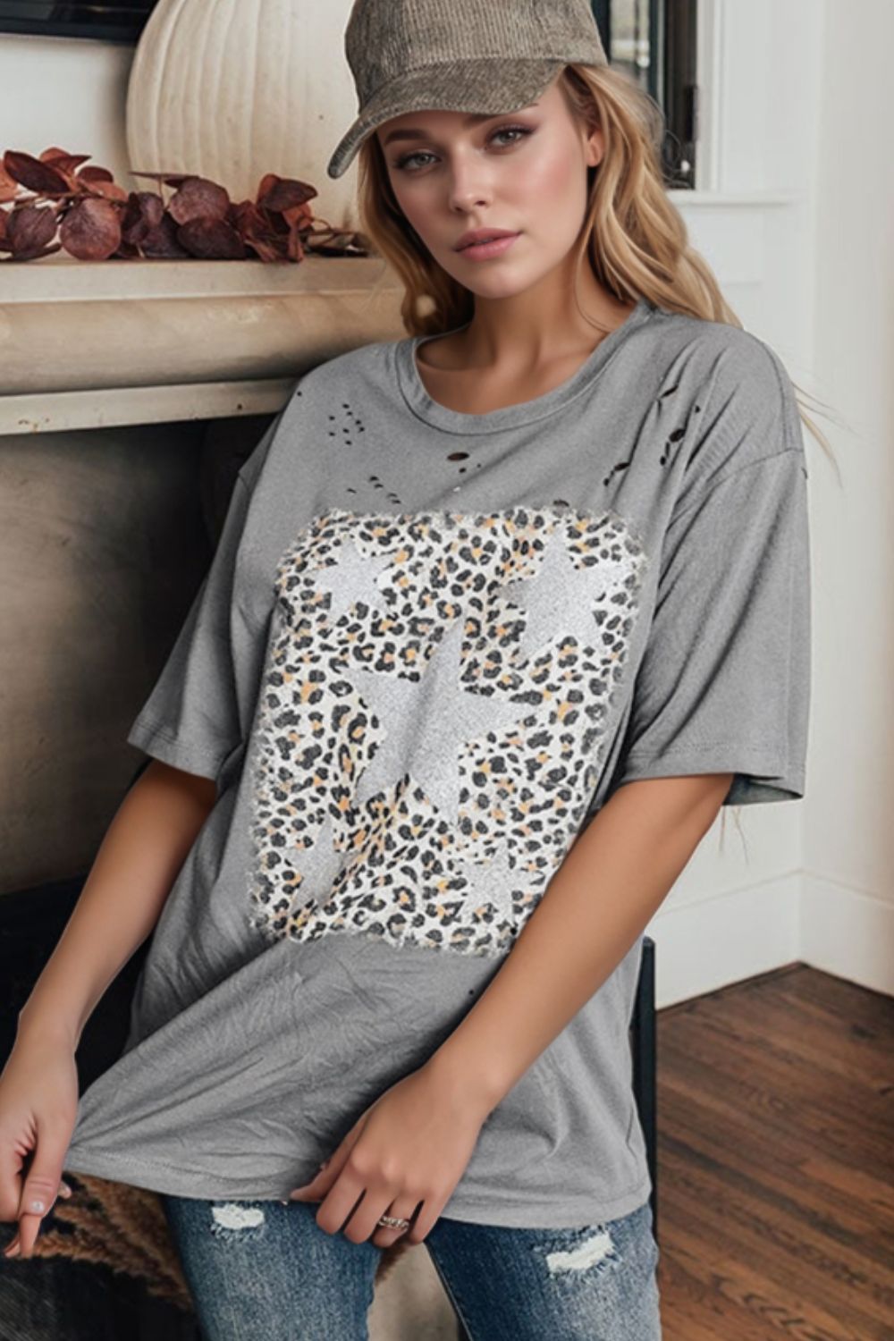 Stars Leopard Graphic Distressed T-Shirt