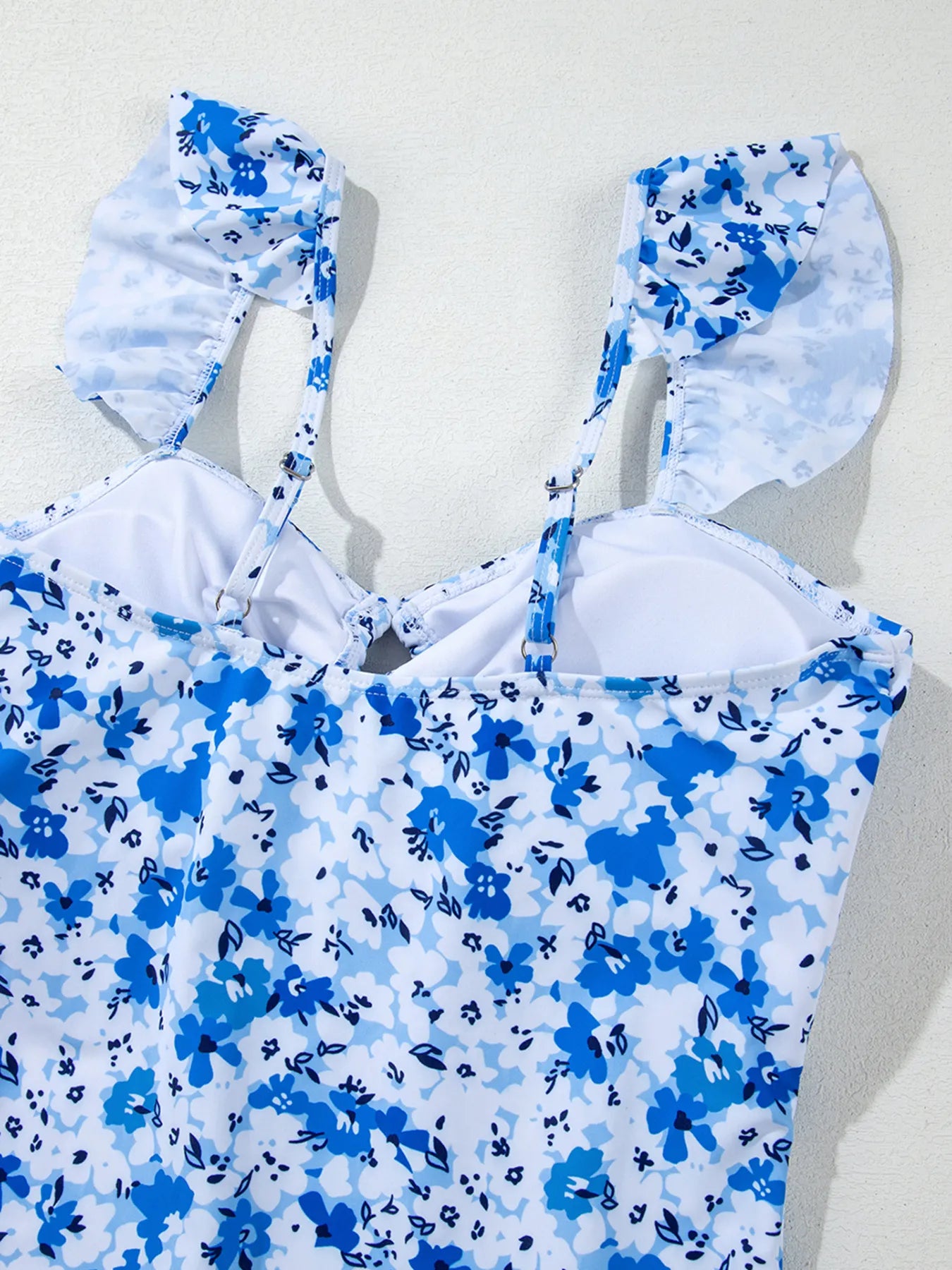 Floral Ruffled Strap Lace-up Hollow Out One Piece Swimsuit.