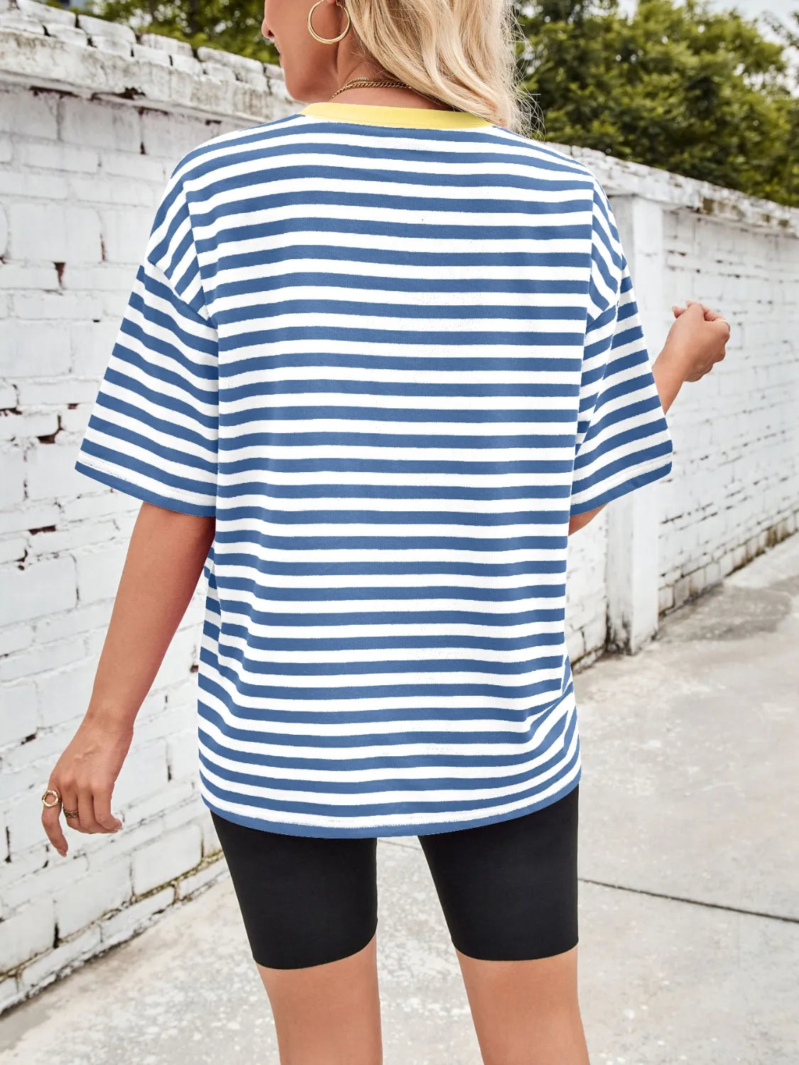 Contrast Striped Round Neck T-Shirt