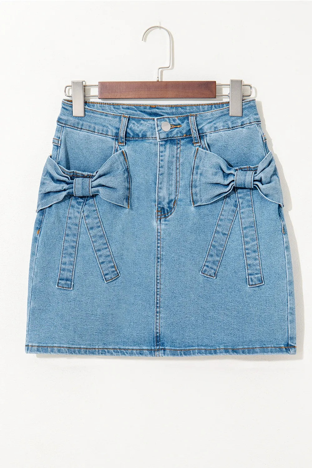 Acid Wash Bowknot Details High Waist Denim Skirt.