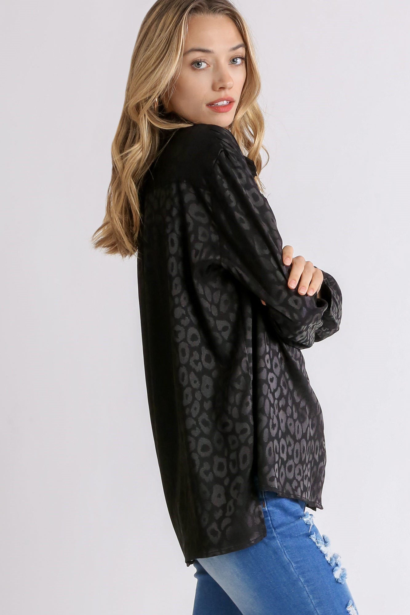 Umgee full size animal jacquard print button up long sleeve shirt, plus size.