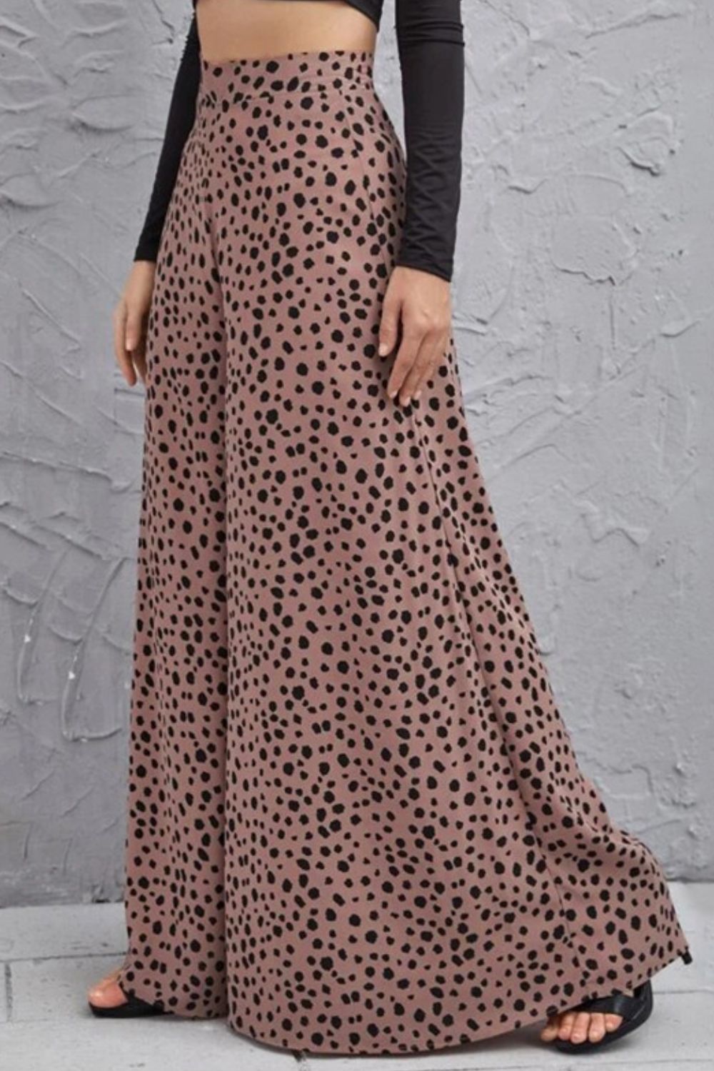 Animal print high-rise culottes with polka dot pattern.