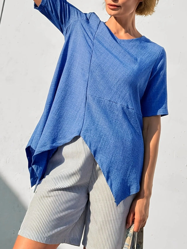 Asymmetric Hem Relaxed Fit T-Shirt.