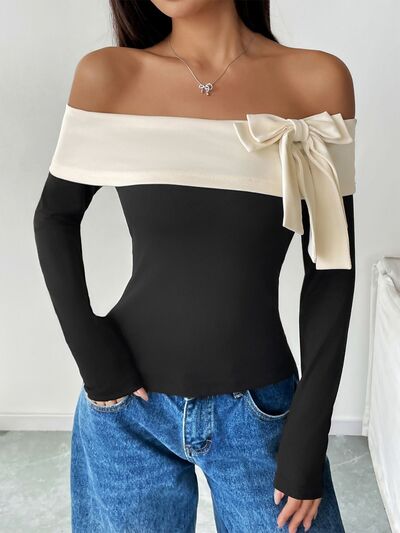 Perfee bow contrast off-shoulder long sleeve top.