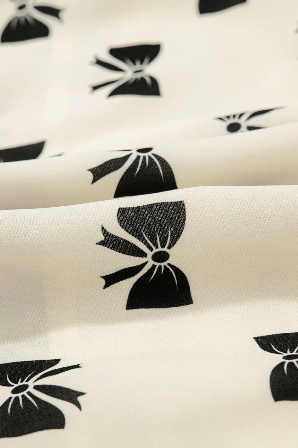 Bow Knot Color Contrast Trim Knotted Shoulder Mini Dress with Tied Detail.