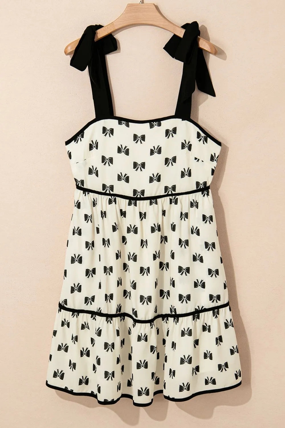 Bow Knot Color Contrast Trim Knotted Shoulder Mini Dress with Tied Detail.