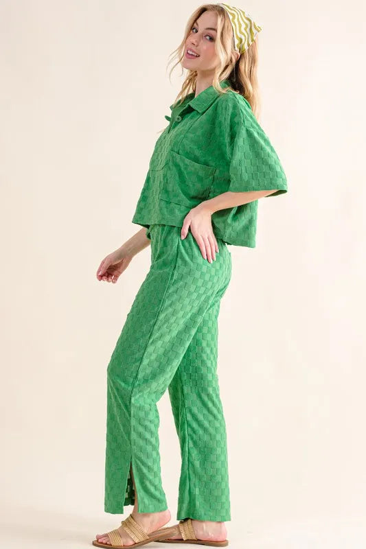 Brushed texture checkerboard pattern casual pants with slit.