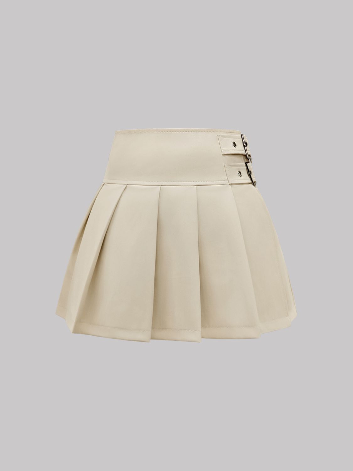 Buckle Decor Pleated Mini Skirt.