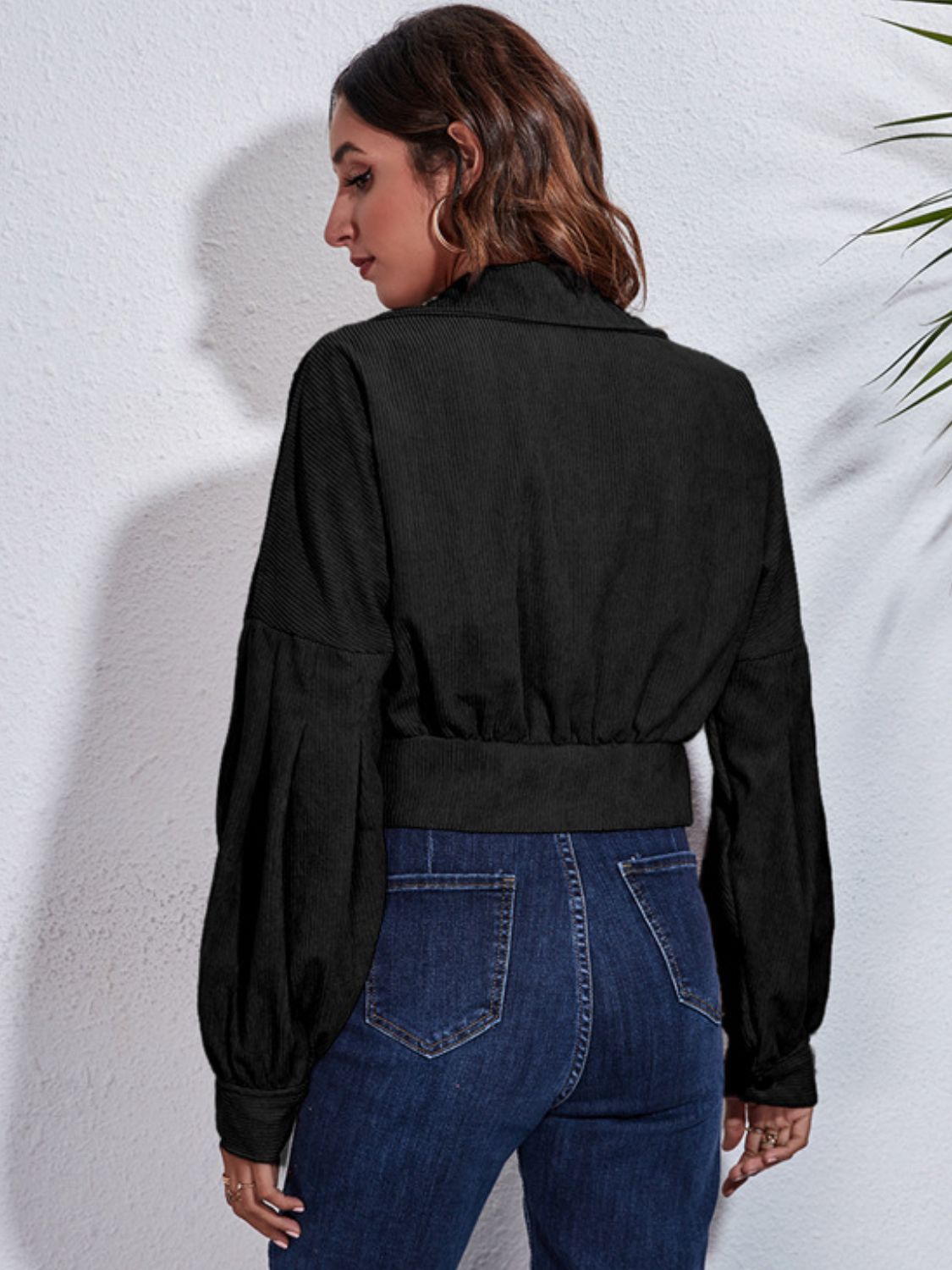 Button down collared neck cropped jacket.