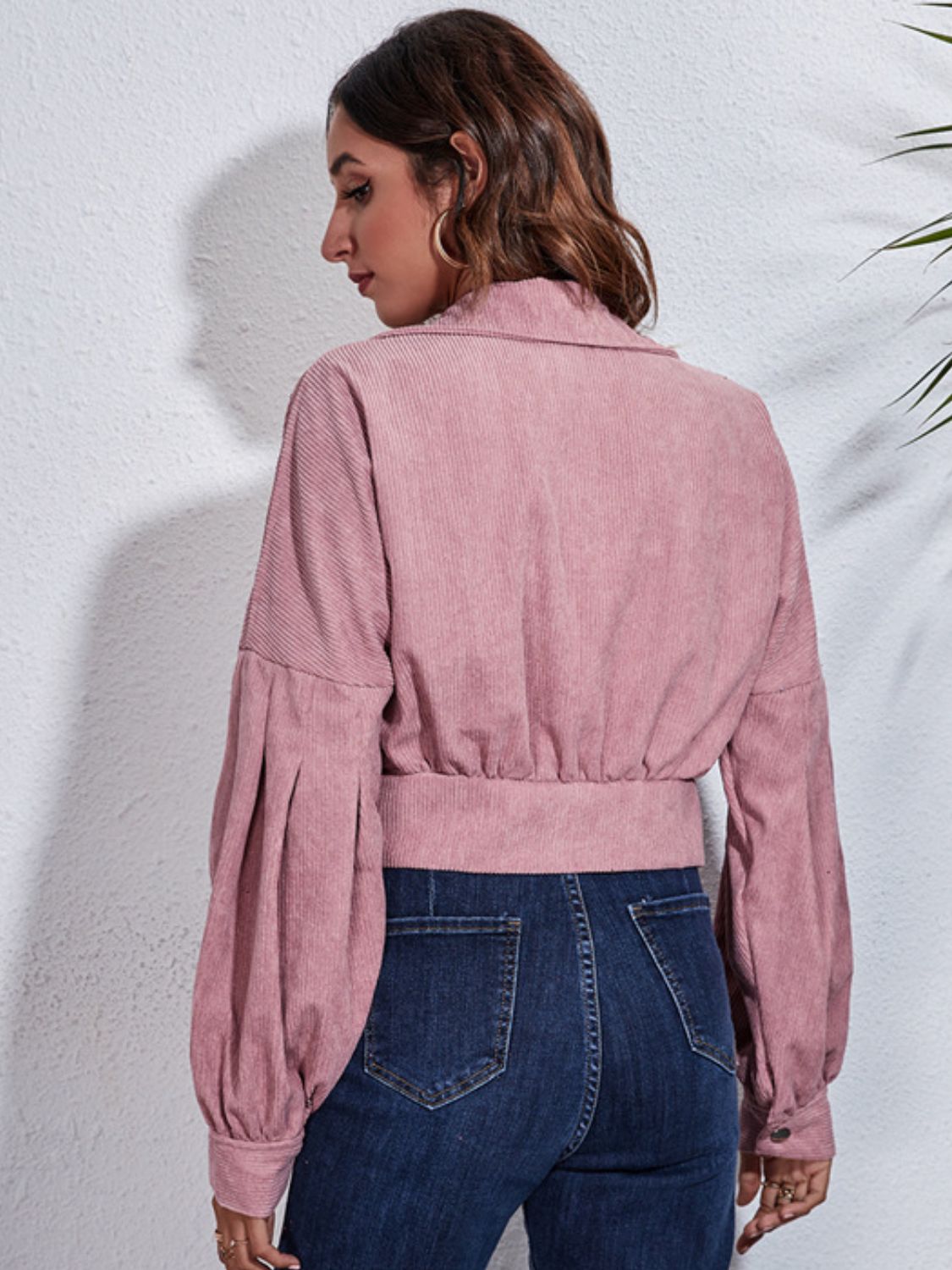 Button down collared neck cropped jacket.
