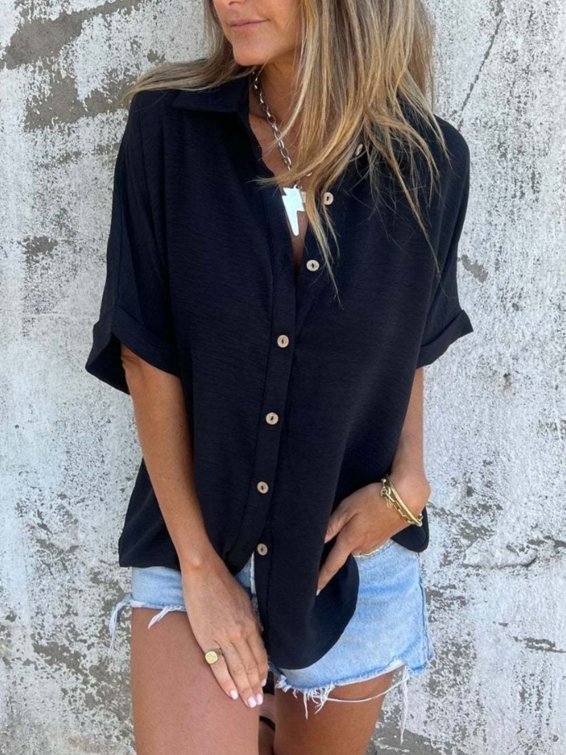 Full size button down short sleeve shirt, plus size.