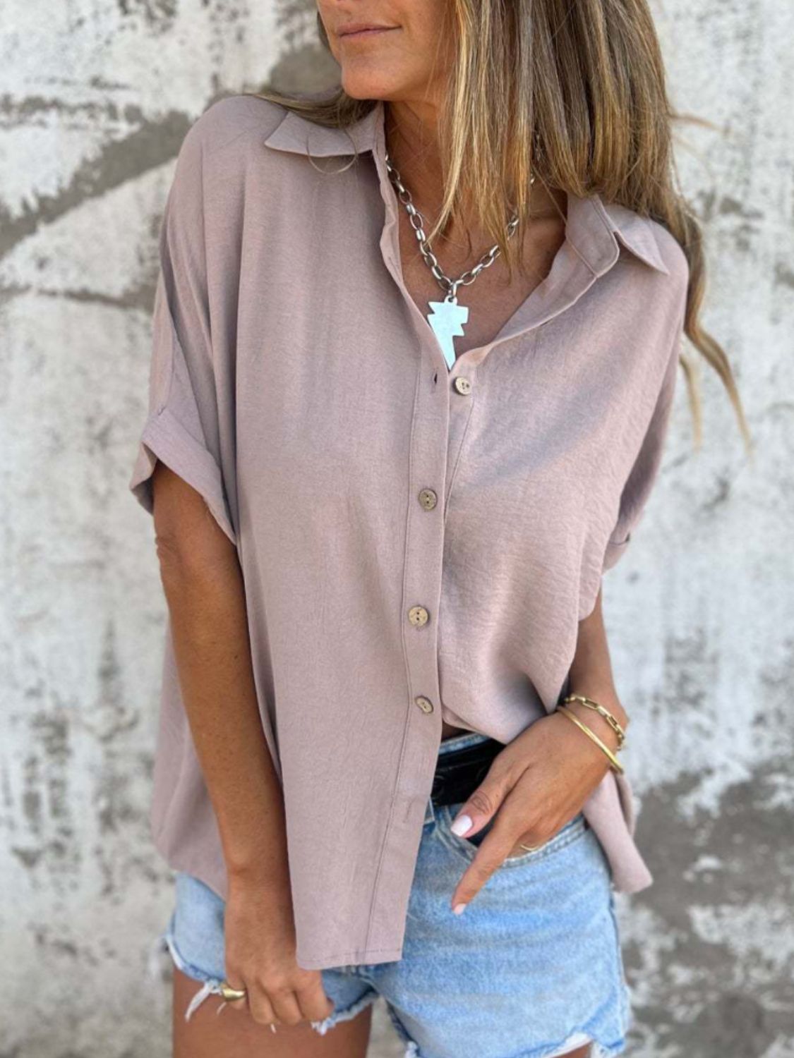 Full size button down short sleeve shirt, plus size.