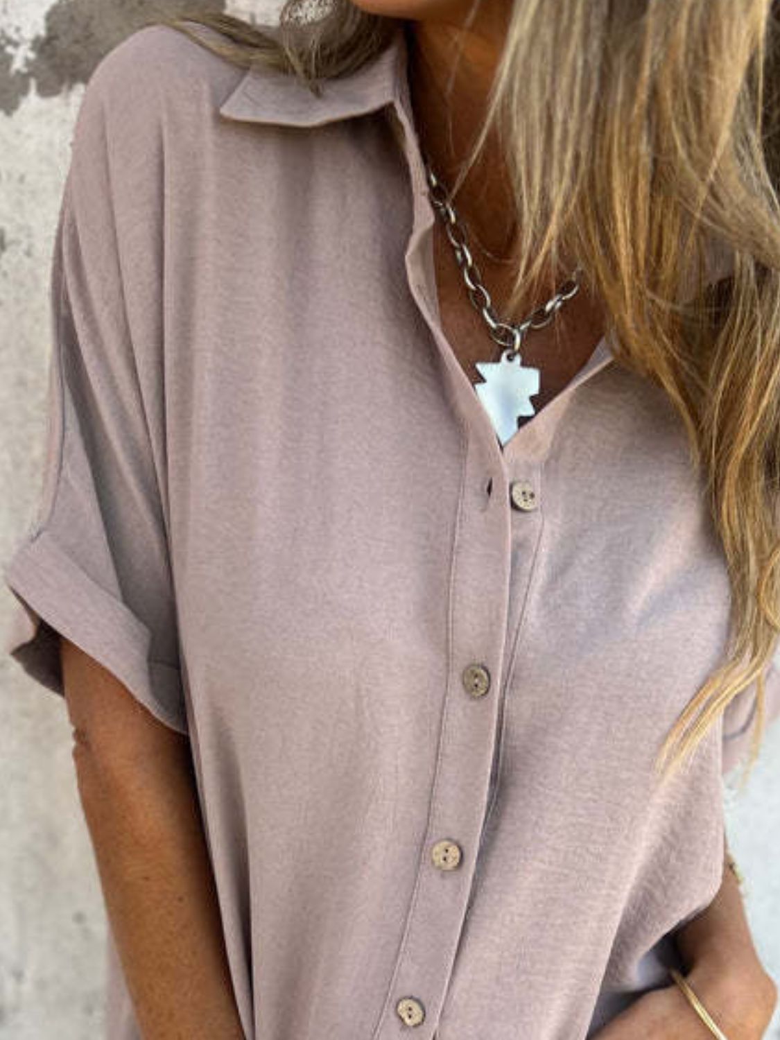 Full size button down short sleeve shirt, plus size.