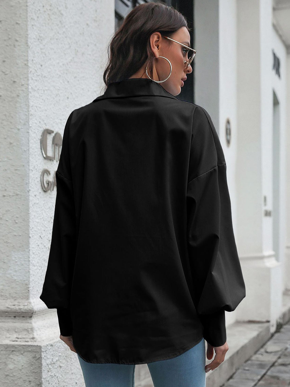 Button up dropped shoulder lantern sleeve shirt with pockets.