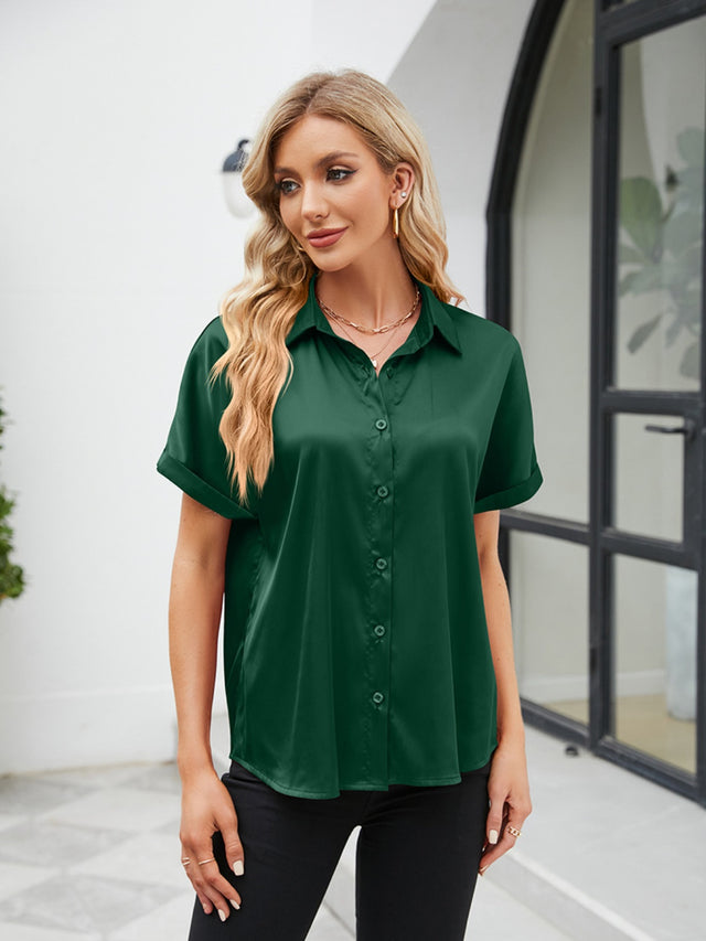 Button up short sleeve shirt.
