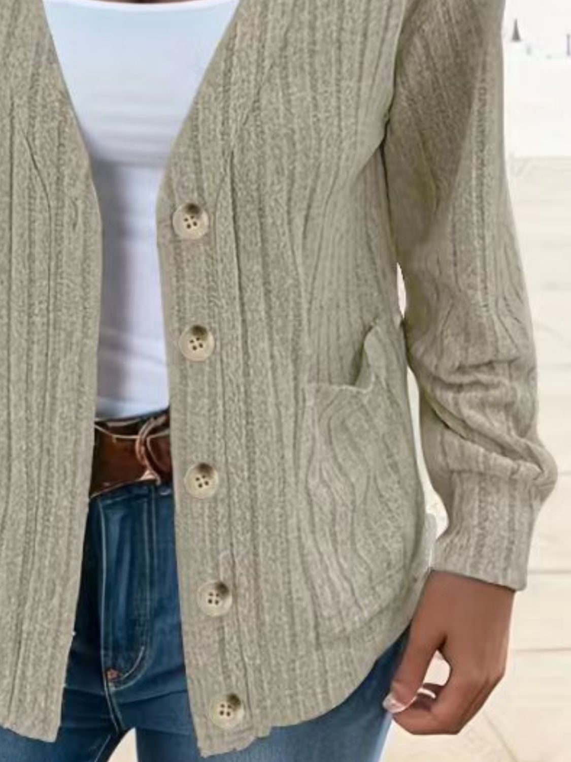 Full size button up V-neck long sleeve cardigan with pockets.