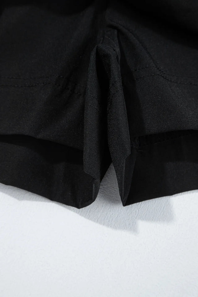 Cargo pocket elastic waist active casual skort with drawstring.