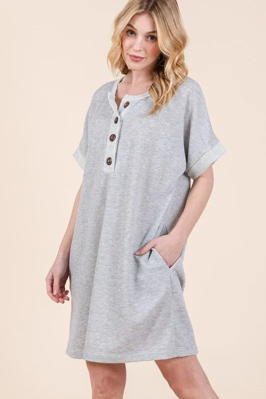 Casual Contrast Trim Henley Dress - Oversized.