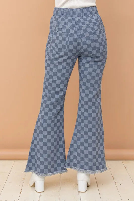 Checkerboard high waist bell pants, oversized.