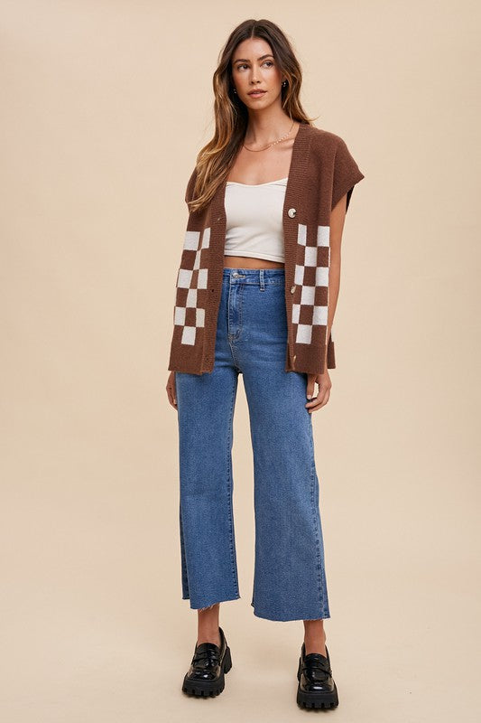 Checkered button down short sleeve cardigan with ribbed details.