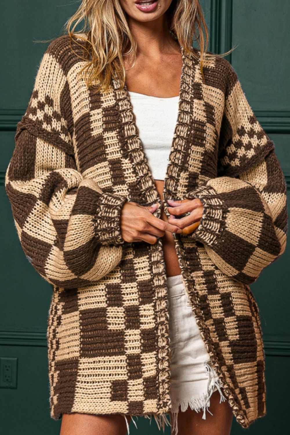 Checkered open front long sleeve cardigan.