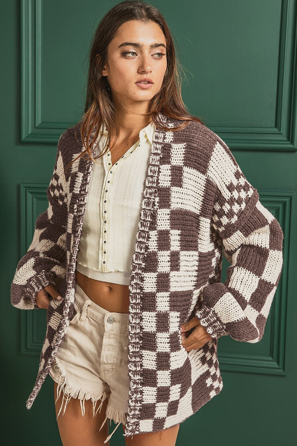 Checkered open front long sleeve cardigan.