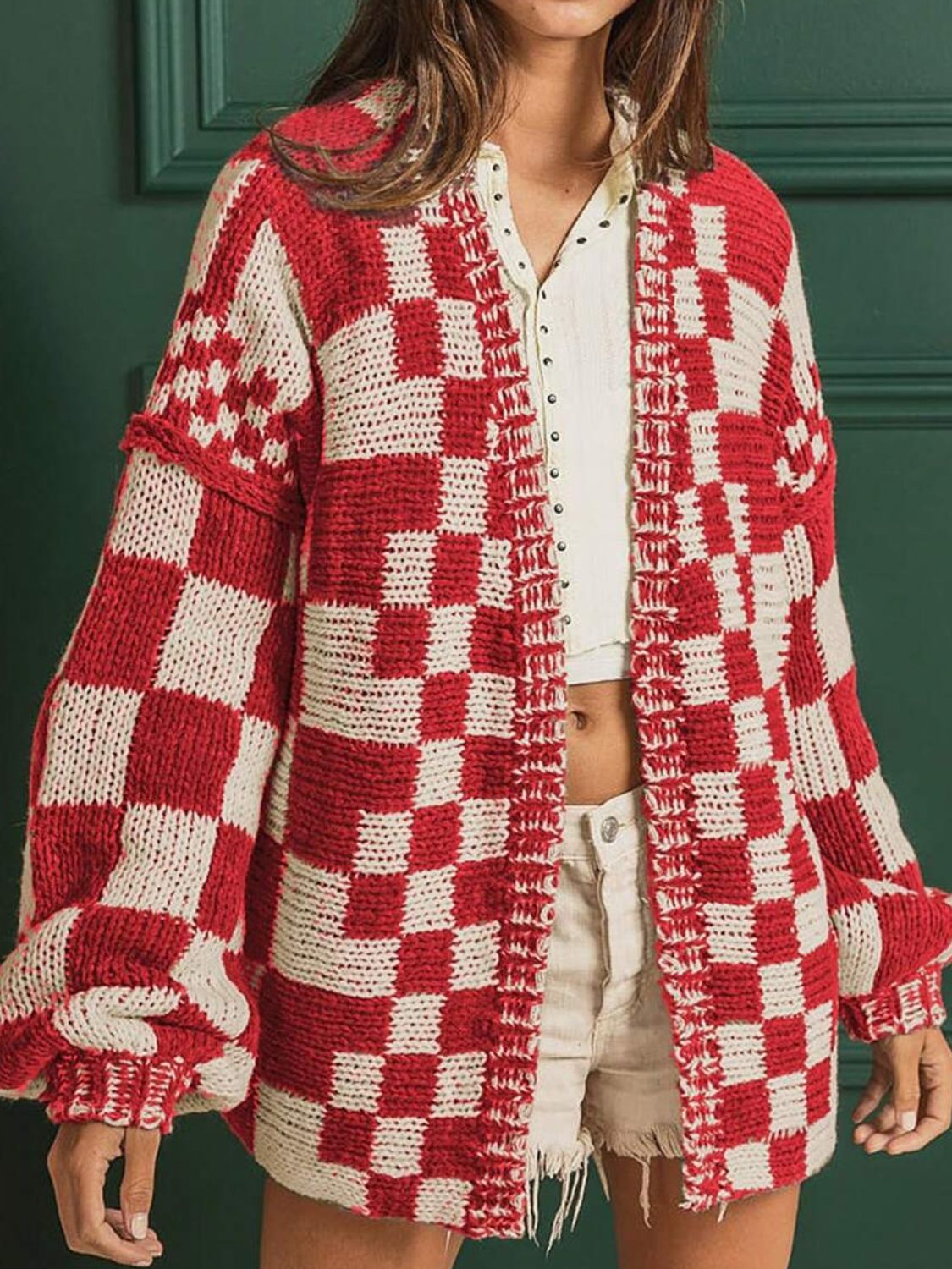 Checkered open front long sleeve cardigan.