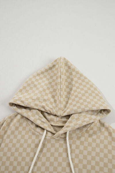 Checkered print kangaroo pocket drawstring hoodie.