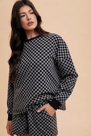Women's checkered round neck top and drawstring shorts set with pockets