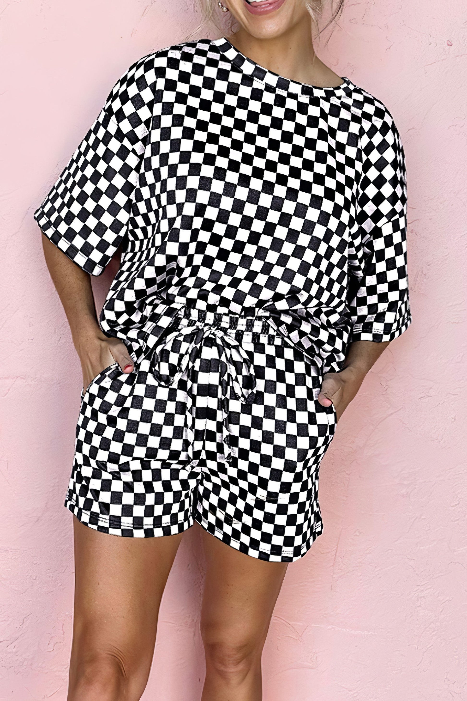 Women's checkered two-piece set with round neck top and drawstring shorts