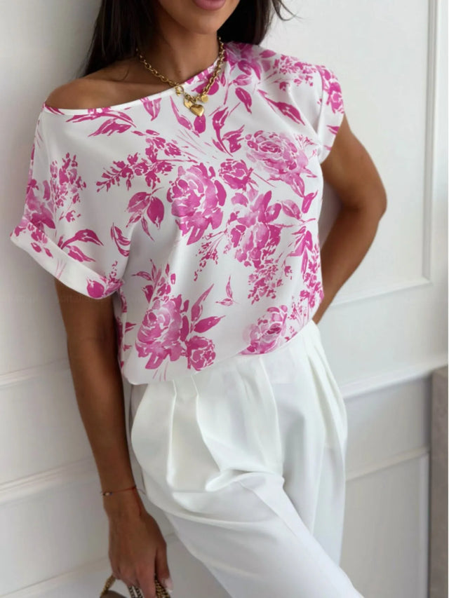 Classic Rolled Sleeve T-Shirt.