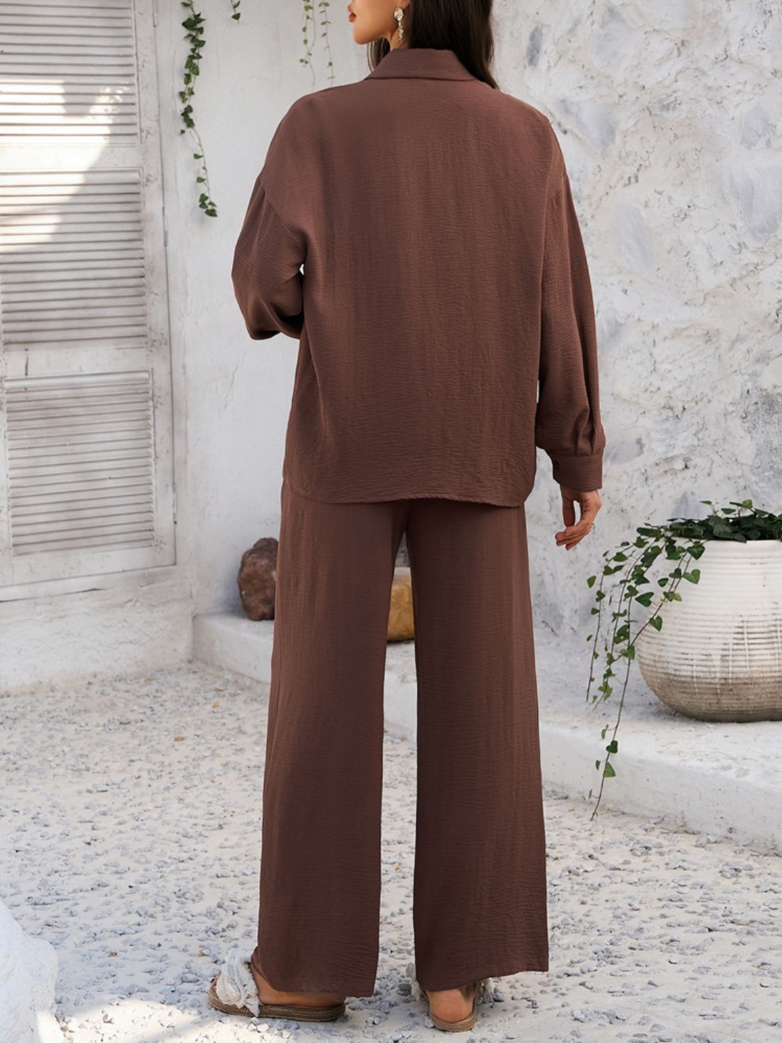 Devine Collared Neck Long Sleeve Top and Pants Set.
