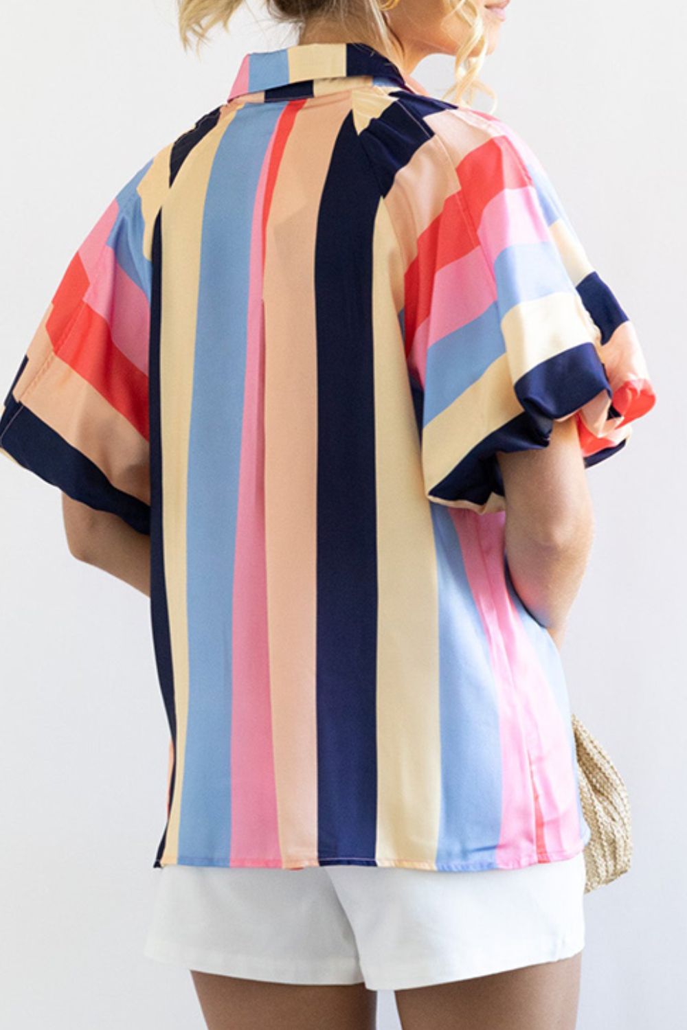 Color block button up balloon sleeve shirt.