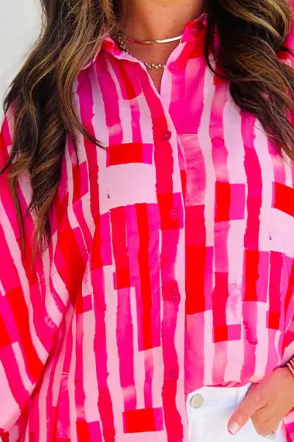 Color block collared neck long sleeve shirt.