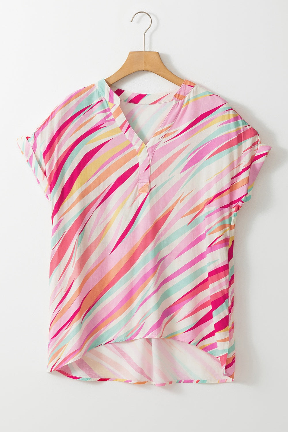 Color block V-neck half sleeve blouse.