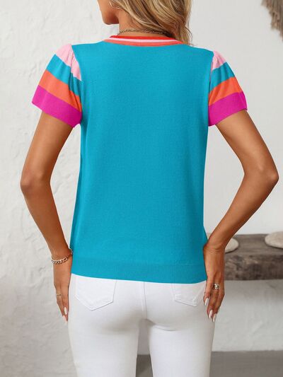 Mandy contrast round neck short sleeve knit top.