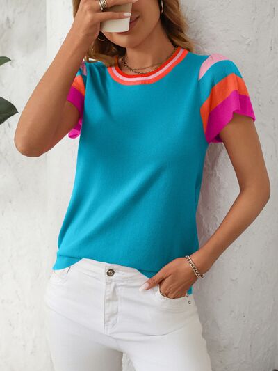 Mandy contrast round neck short sleeve knit top.