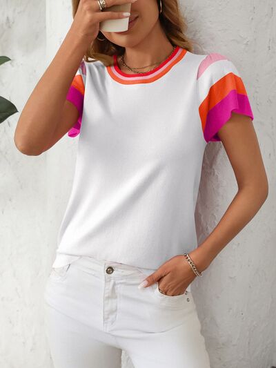 Mandy contrast round neck short sleeve knit top.