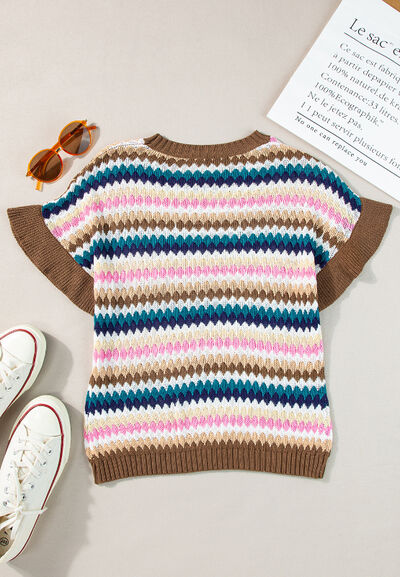 Contrast round neck short sleeve sweater.
