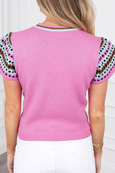 Contrast short sleeves round neck sweater.